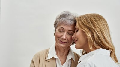 Mutter und Tochter | © AdobeStock_473591930